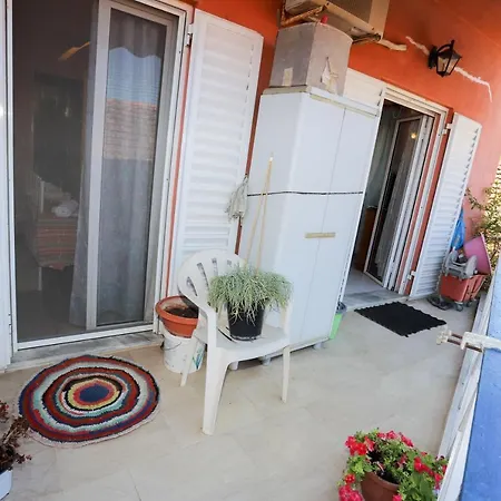 דירה Alexis & Loula *