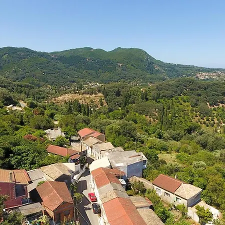 Alexis & Loula דירה Arkadades