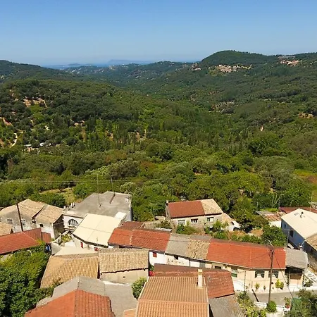 Alexis & Loula Arkadades