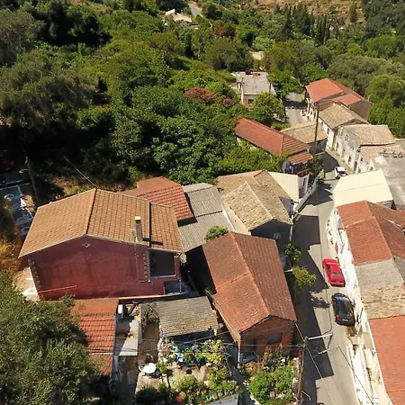 דירה Alexis & Loula