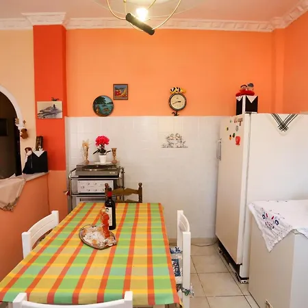 דירה Alexis & Loula Arkadades