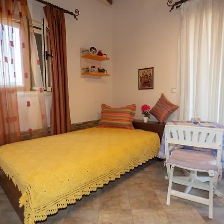 דירה Alexis & Loula