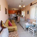 Alexis & Loula Apartment